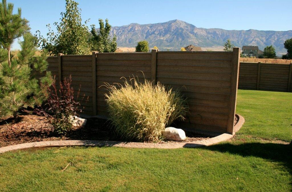 5 Compelling Reasons to Choose a Concrete Fence Over Wood, Metal, or Vinyl